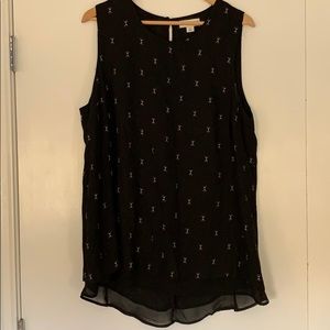 Ava & Viv Black and White Sleeveless Top